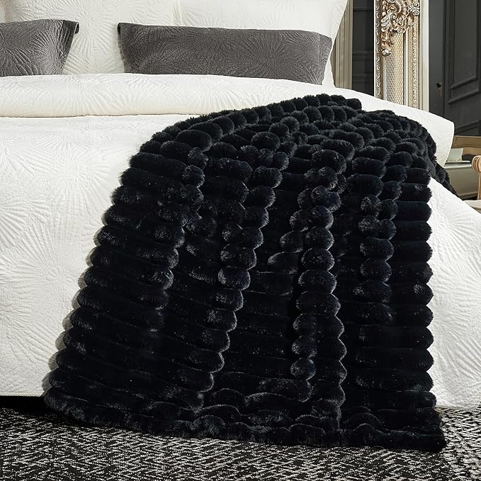Cozy Bliss Faux Fur Throw Blanket for Couch, Cozy Warm Plush Striped Blanket for Sofa Bedroom Living Room, 50 * 60 Inches Black