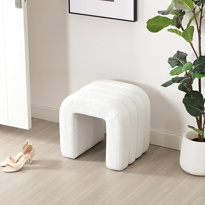 Multi-Functional Ottoman Stool, Footrest for Couch, Modern Vanity Stool for Make-up Room, Living Room and Entryway, Small Cute Footstool (White Teddy Fleece)