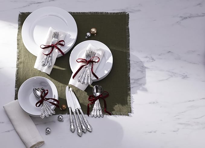 Oneida Louisiana 4-Piece Fine Dinner Spoons Set, 18/8 Stainless Steel Tablespoon Set, Service For 4, Dishwasher Safe Spoons, Silverware, Mirror Finish, Utensils, Flatware, Tableware (Silver, 4 Piece)