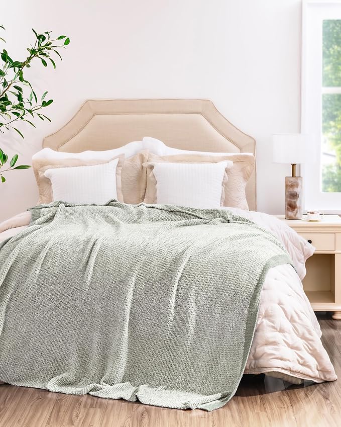 Super Soft Throw Blanket 60 x 80 Inches, Half-Side Plush Fuzzy Blanket for Couch, Sofa, Bed & Chair, Warm Cozy Lightweight Knit Blanket for Fall & Winter