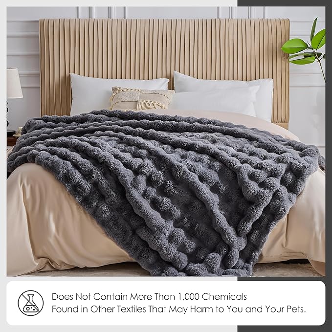 Luxury 1000GSM Faux Rabbit Fur Throw Blanket, Super Heavy Warm Cozy Blankets for Couch Bed Sofa, Bubble Plush Fuzzy Elegant Soft Reversible Mink Blanket for Living Room Bedroom, Grey