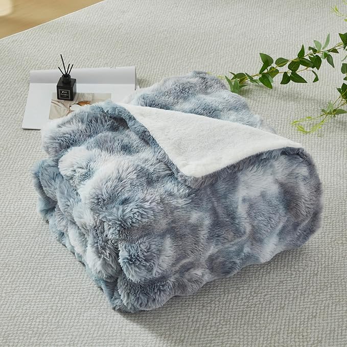 Faux Fur Throw Blanket for Couch Cozy Fuzzy Soft Plush Thick Fluffy Fleece Bubble Blanket for Sofa Bedroom Living Room, 51x63 Inches Tie-Dye Silver Gray