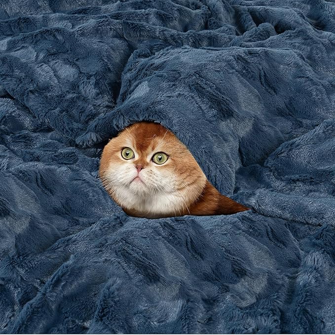 TOONOW Faux Fur Luxury Throw Blanket,Double Side Soft Fluffy Shaggy Fuzzy Blanket for Couch Sofa Bed (Navy, X-Large Twin Size)
