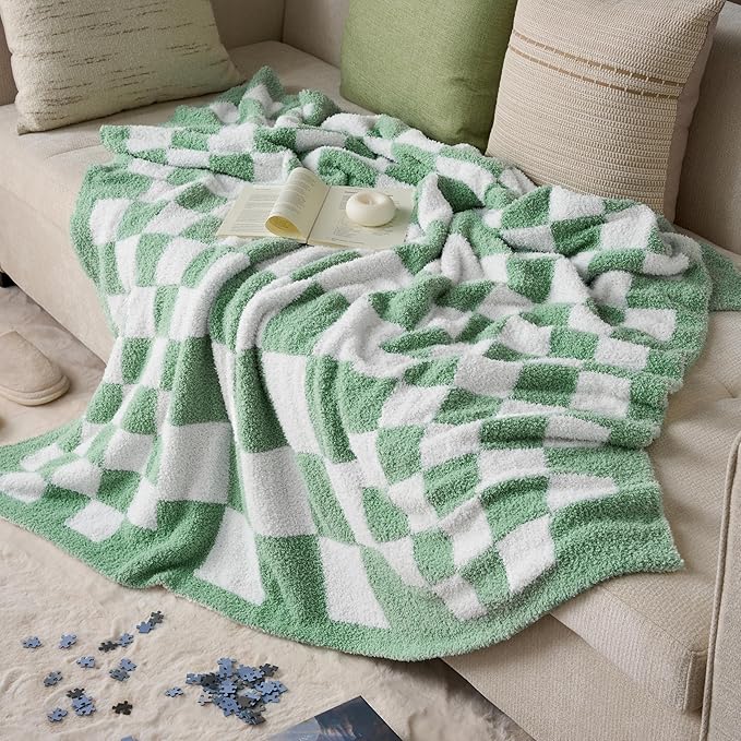 Joiedomi Twin Blanket for Couch, Sage Green Checkered Knitted Blankets Gifts for Women Mom Girls, Cozy Cute Soft Throw Home Room Decor Aesthetic Women Mothers Birthday Gifts 60x80 Inches