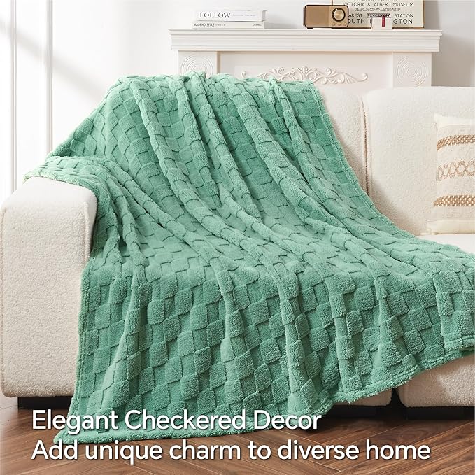 BEDELITE Super Soft Throw Blanket for Couch and Bed, Lightweight Cozy Fluffy Decorative 3D Checkered Blanket, Warm and Fuzzy Fleece Blanket for Camping, Travel(Sage Green, 60"x80")