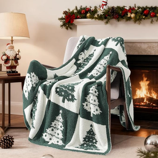 WRENSONGE Checkered Throw Blanket, Christmas Tree Pattern, Soft Cozy Fluffy Warm Hand Made Throw Blankets for Couch, Sofa, Chair, Bed, Camping, Picnic, Travel Lightweight Bed Blanket - 50"*60"