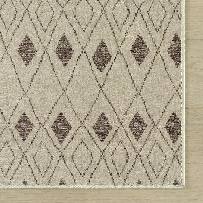 Dash & Albert Chandler Tan Machine Washable Rug, 6 X 9 Feet, Tan Geometric Pattern