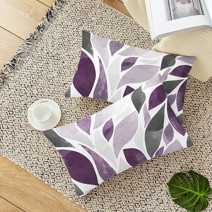 CaliTime Throw Pillow Cases Pack of 2 Cozy Fleece Falling Dahlia Floral Flowers Petals Decorative Cushion Covers for Couch Bed Sofa Farmhouse Decoration 12 X 20 Inches Deep Purple Grey