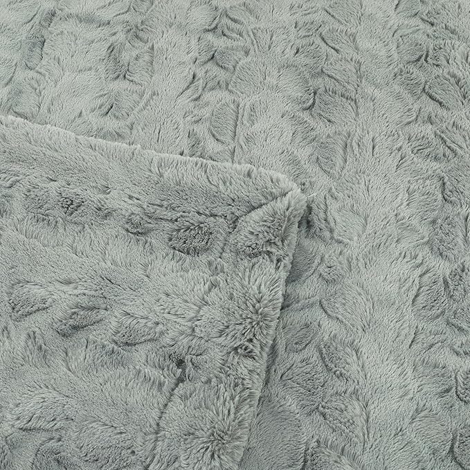 TOONOW Faux Fur Luxury Throw Blanket,Double Side Soft Fluffy Shaggy Fuzzy Blanket for Couch Sofa Bed (Glacier Gray, Throw)