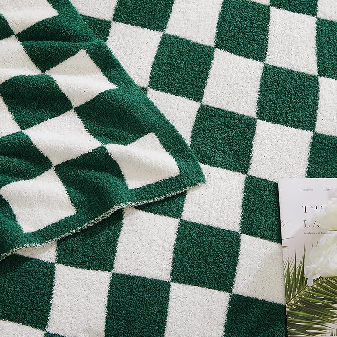 WRENSONGE Checkered Throw Blanket, Avocado Green Soft Cozy Fluffy Warm Hand Made Throw Blankets for Couch, Sofa, Chair, Bed, Camping, Picnic, Travel Lightweight Bed Blanket - 50"*70"
