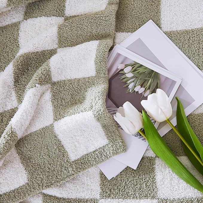 WRENSONGE Checkered Throw Blanket, Sage Green Soft Cozy Fluffy Warm Hand Made Throw Blankets for Couch, Sofa, Chair, Bed, Camping, Picnic, Travel Lightweight Bed Blanket - 60"*80"
