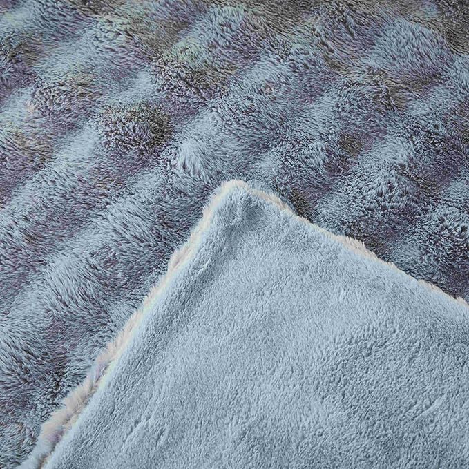 Faux Fur Throw Blanket for Couch Cozy Fuzzy Soft Plush Thick Fluffy Fleece Bubble Blanket for Sofa Bedroom Living Room, 51x63 Inches Light Grey