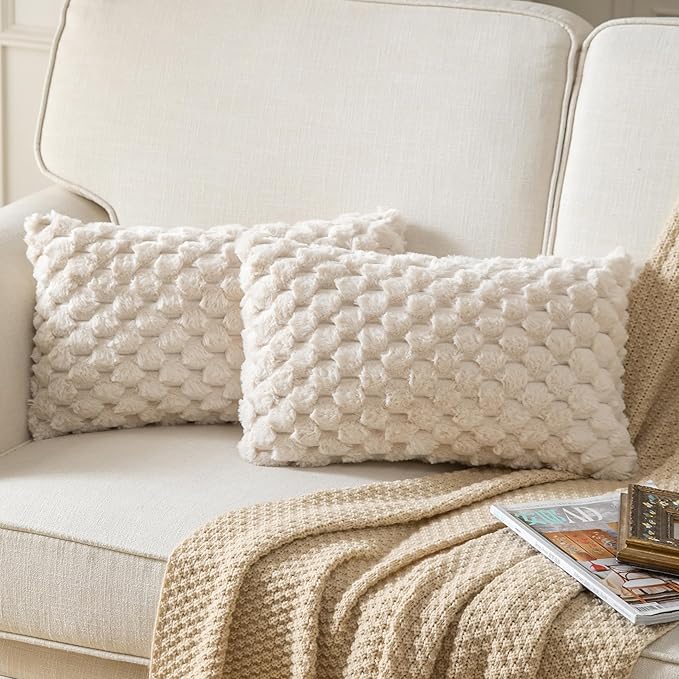 Pack of 2 Super Soft Throw Pillow Covers 12x20 Inch Faux Fur Plush Pillowcase Luxury Cozy Fluffy Decorative Cushion Cover for Sofa Couch Bed Livingroom Beige