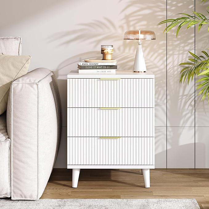 Fluted White Nightstand with USB Charging Station, 3-Drawer Dresser Wood Modern Night Stand Bedside Table with Quiet Drawers & Large Storage End Table for Bedroom