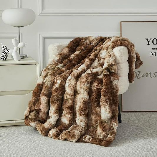 Faux Fur Throw Blanket for Couch Cozy Fuzzy Soft Plush Thick Fluffy Fleece Bubble Blanket for Sofa Bedroom Living Room, 63x79 Inches Coffee