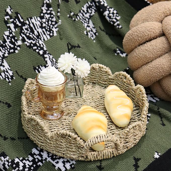 GYASVWU Seagrass Scalloped Tray with Handles,Round Rattan Serving Trays for Coffee Table,Woven Tray for Ottoman Decorative and Organizer Trays (Seagrass)