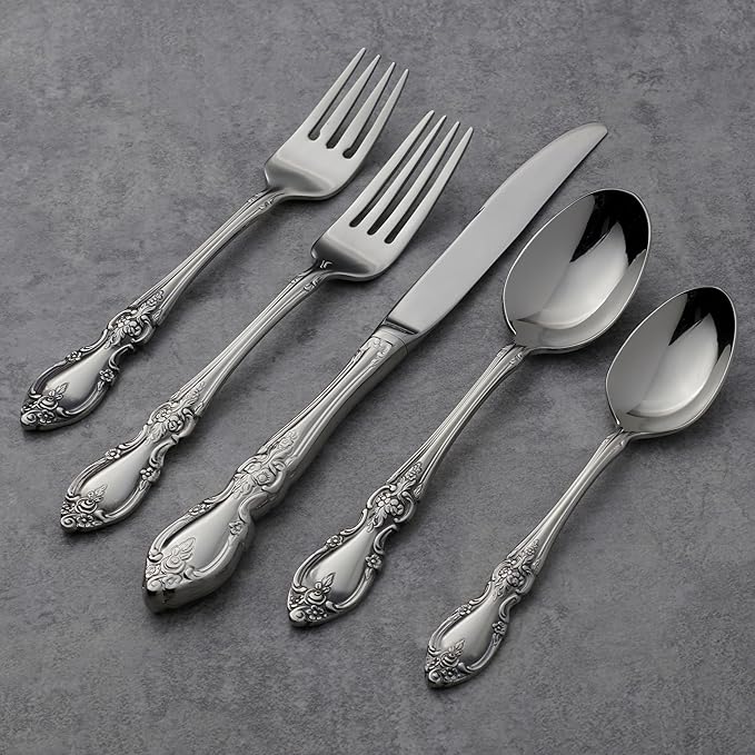 Oneida Silverware Set For 4, Louisiana 20-Piece Fine Flatware Set, Service For 4, 18/8 Stainless Steel, Silver, Mirror Finish, Knives Spoons and Forks, Dishwasher Safe, Tableware (Silver, 20 Pieces)