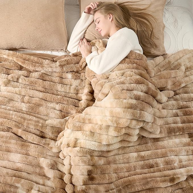 Cozy Bliss Faux Fur Throw Blanket for Couch, Cozy Warm Plush Striped Blanket for Sofa Bedroom Living Room, 108 * 90 Inches Tie-dye Kahki