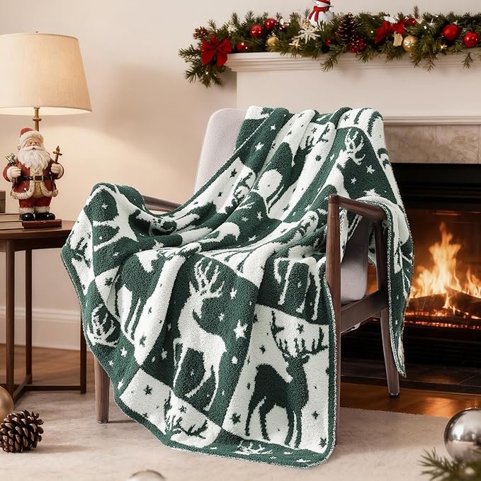 WRENSONGE Checkered Throw Blanket, Green Deer Pattern, Soft Cozy Fluffy Warm Hand Made Throw Blankets for Couch, Sofa, Chair, Bed, Camping, Picnic, Travel Lightweight Bed Blanket - 50"*60"