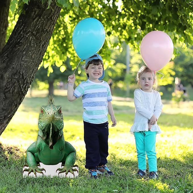 Lizzard Life Size Standee - 2FT Freestanding Coroplast Cutouts | Jungle Animal Standup Photo Booths, Jungle Party, Birthday & Halloween Decorations